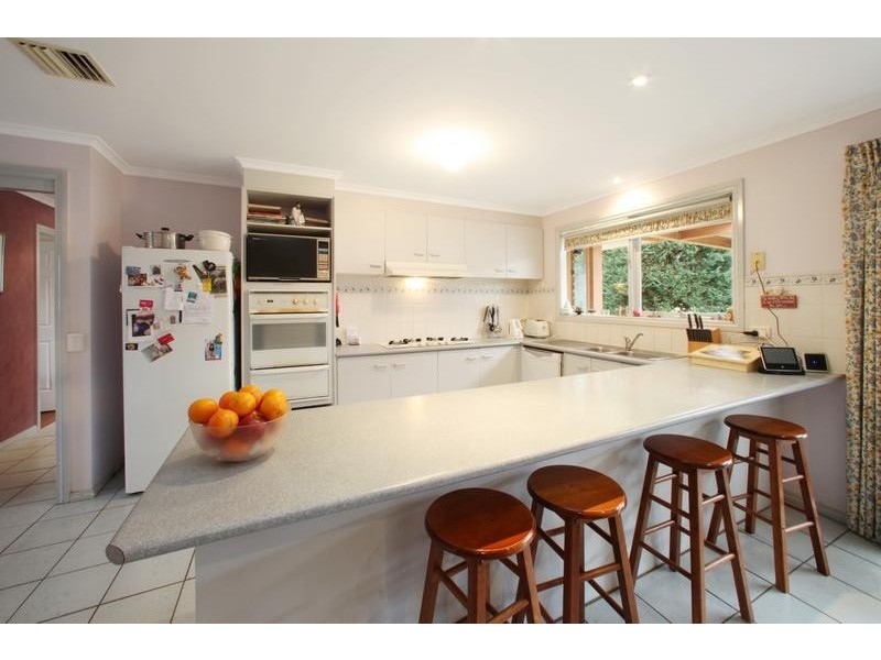 12 Tetoora Close, Rowville VIC 3178