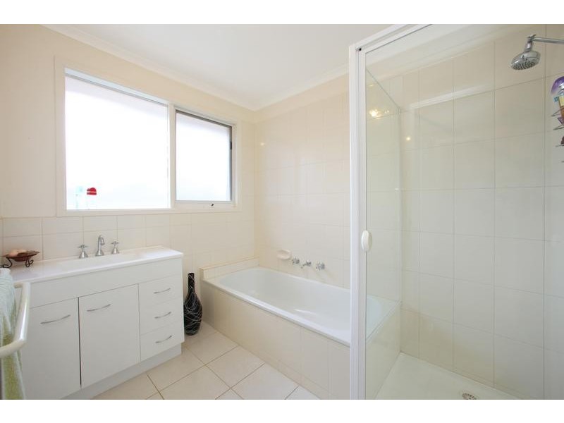 316 Dandelion Drive, Rowville VIC 3178