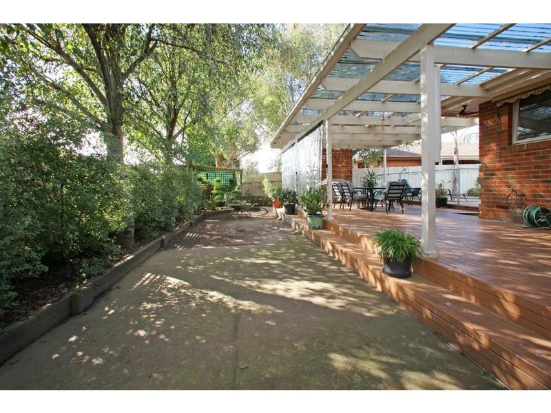 316 Dandelion Drive, Rowville VIC 3178