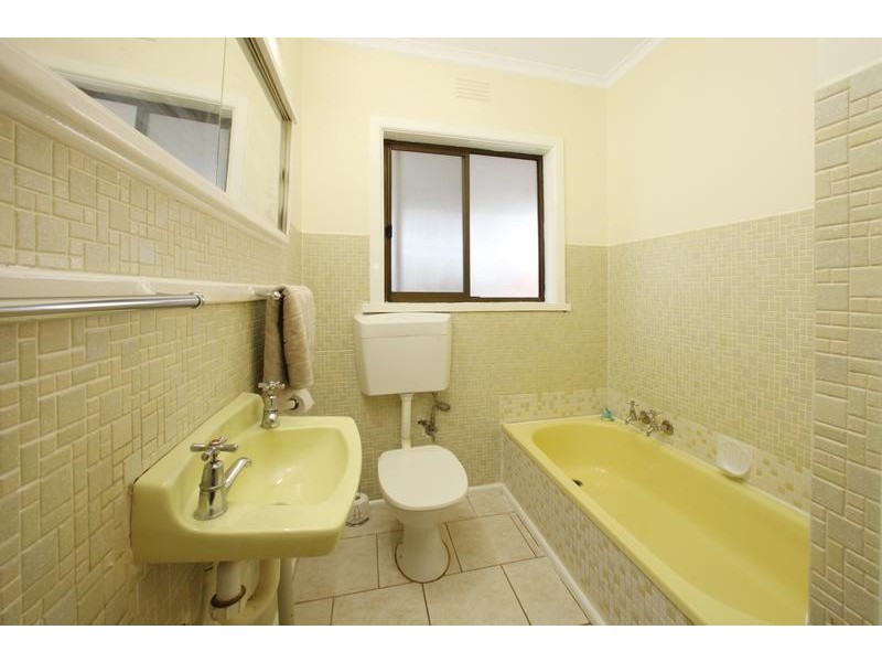 1/50 Kanooka Road, Wantirna South VIC 3152