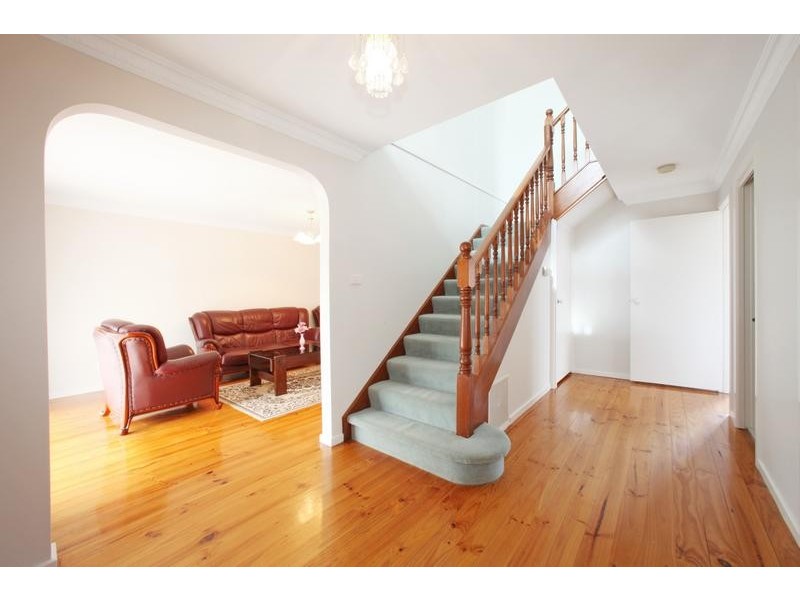 99 Turramurra Drive, Rowville VIC 3178