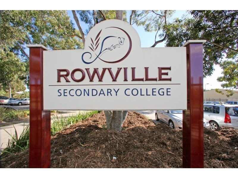 8 Lancom Rise, Rowville VIC 3178