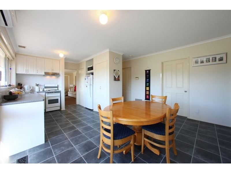 1 Winwood Drive, Ferntree Gully VIC 3156