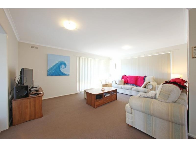 1 Winwood Drive, Ferntree Gully VIC 3156