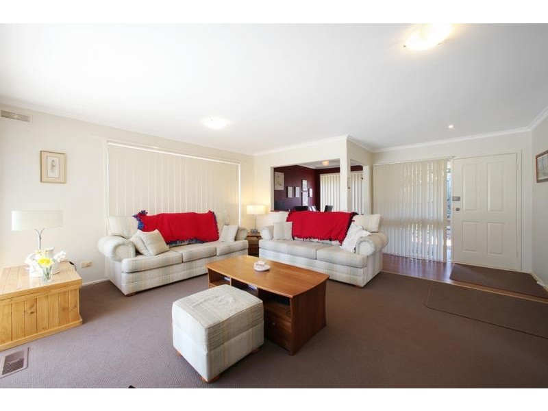 1 Winwood Drive, Ferntree Gully VIC 3156