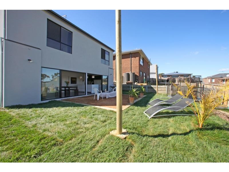 44 Viewgrand Rise, Lysterfield VIC 3156