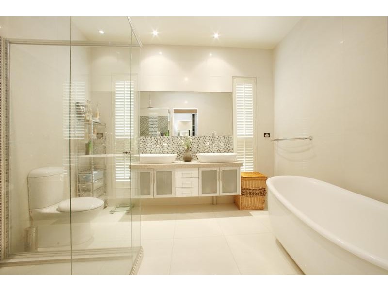 4 Hayes Court, Lysterfield VIC 3156