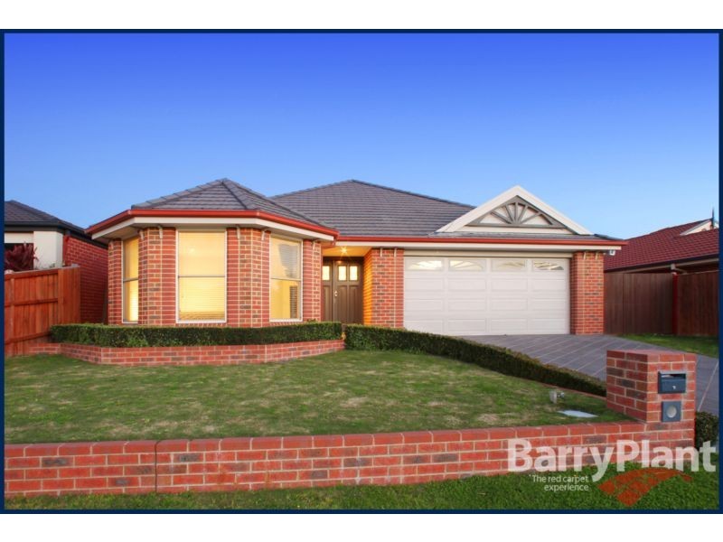 21 Banyalla Place, Rowville VIC 3178
