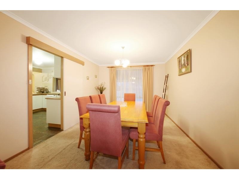 57 Lakesfield Drive, Lysterfield VIC 3156