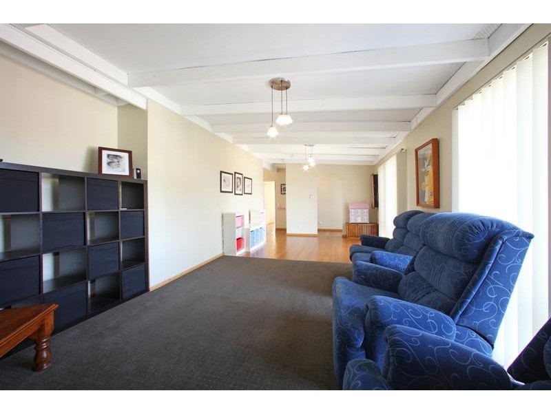 2 Carrara Road, Rowville VIC 3178