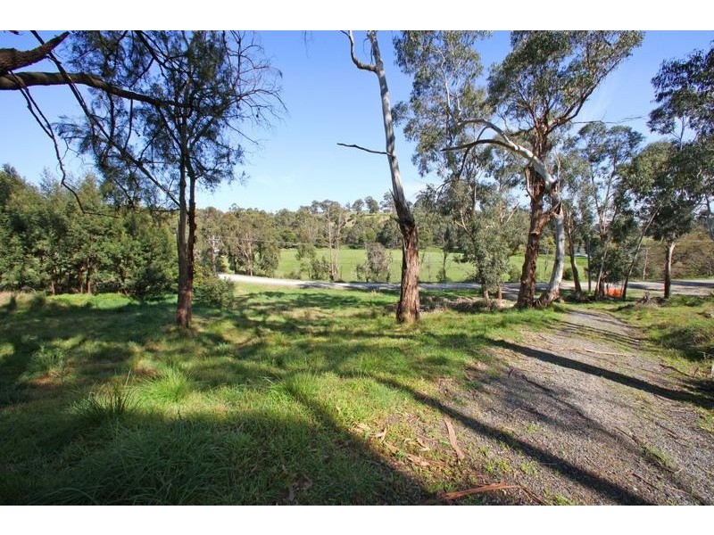 77 Ferndale Road, Upper Ferntree Gully VIC 3156