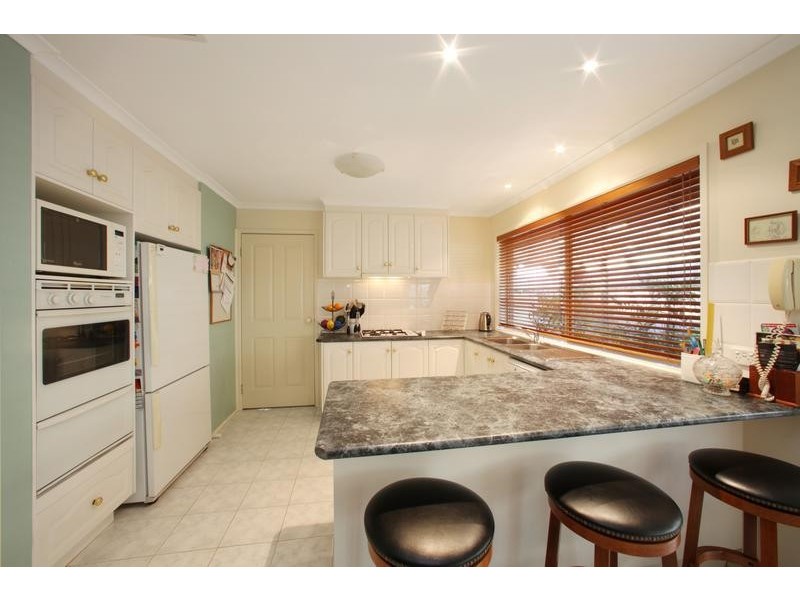 13 Ian Court, Rowville VIC 3178