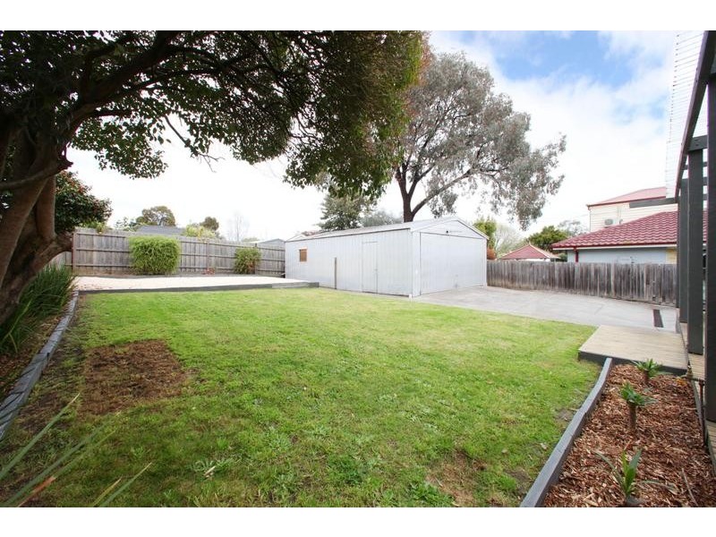 84 Coleman Road, Wantirna South VIC 3152