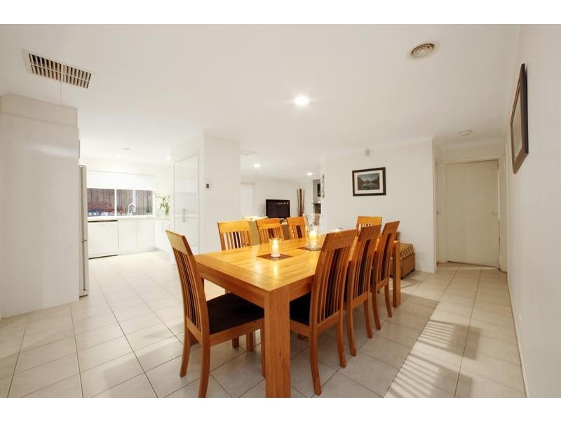 2 Stableford Court, Rowville VIC 3178