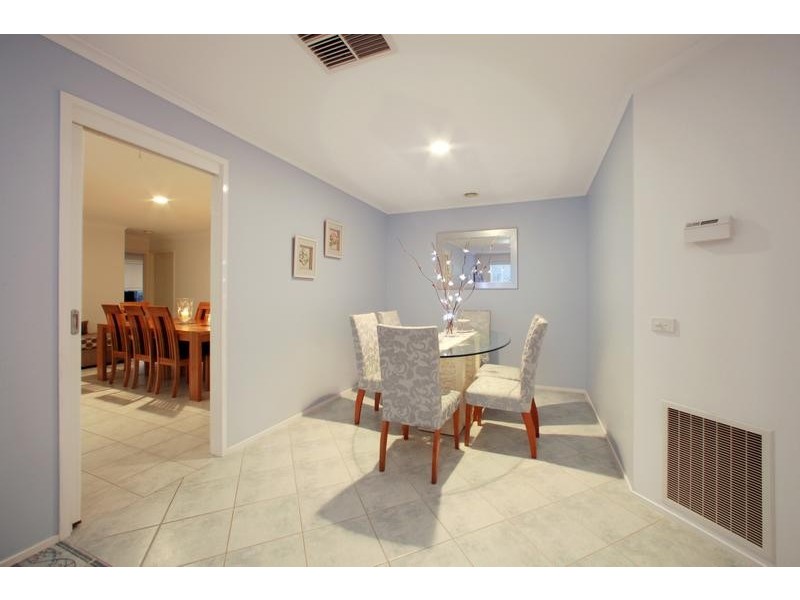 2 Stableford Court, Rowville VIC 3178