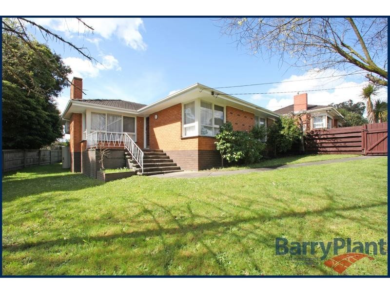 3 Moonah Road, Wantirna South VIC 3152