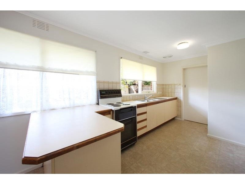 3 Moonah Road, Wantirna South VIC 3152