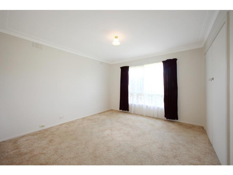 3 Moonah Road, Wantirna South VIC 3152