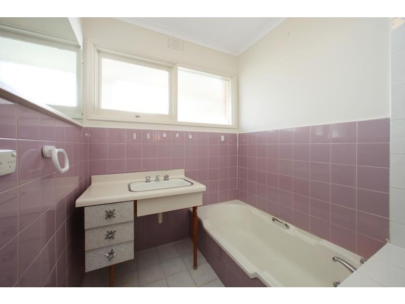 3 Moonah Road, Wantirna South VIC 3152