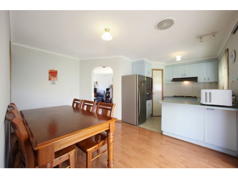 21 Magdalena Place, Rowville VIC 3178