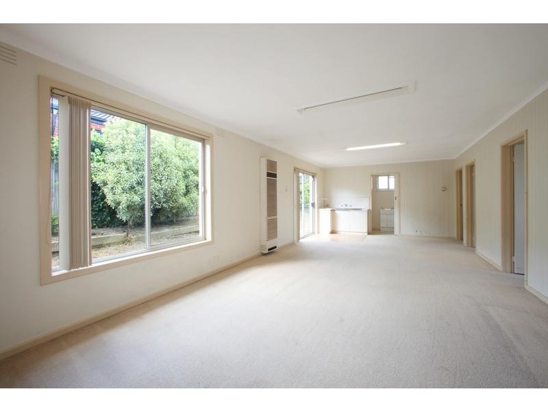 32 Bareena Avenue, Rowville VIC 3178