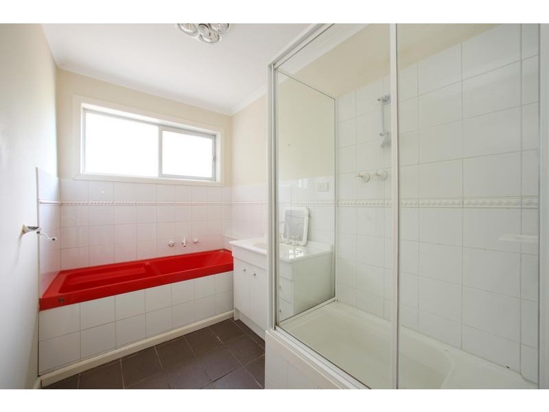 32 Bareena Avenue, Rowville VIC 3178