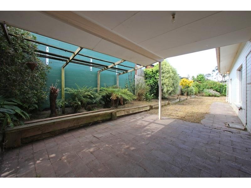 32 Bareena Avenue, Rowville VIC 3178