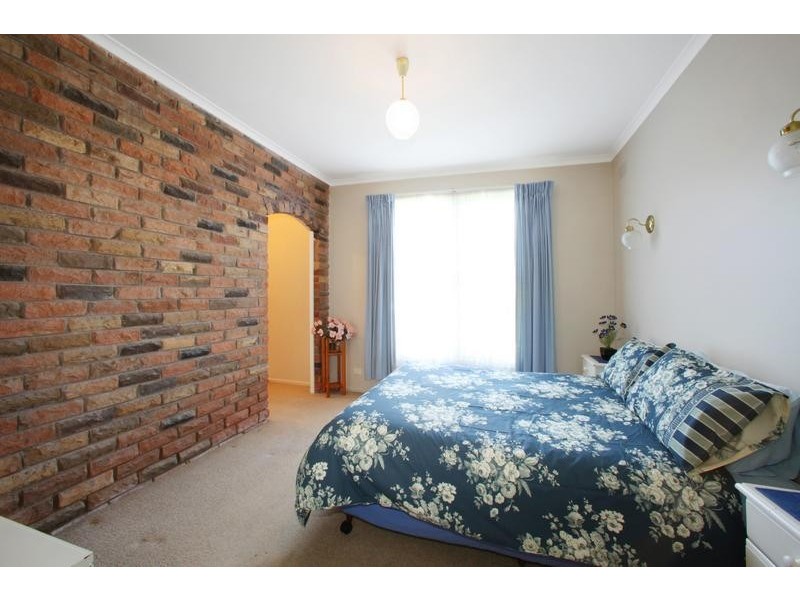 25 Lakeview Avenue, Rowville VIC 3178