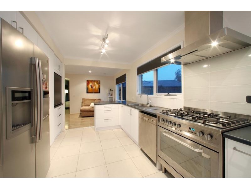 28 Goulburn Drive, Rowville VIC 3178