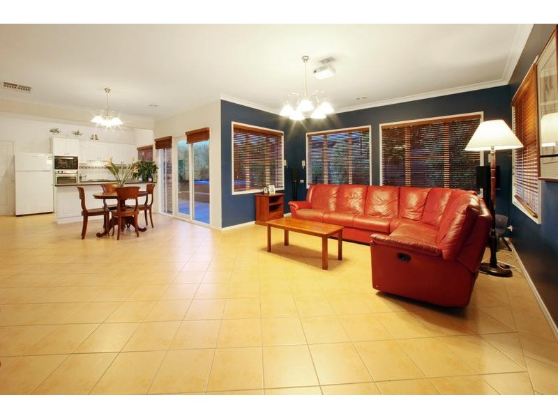5 Eli Court, Rowville VIC 3178