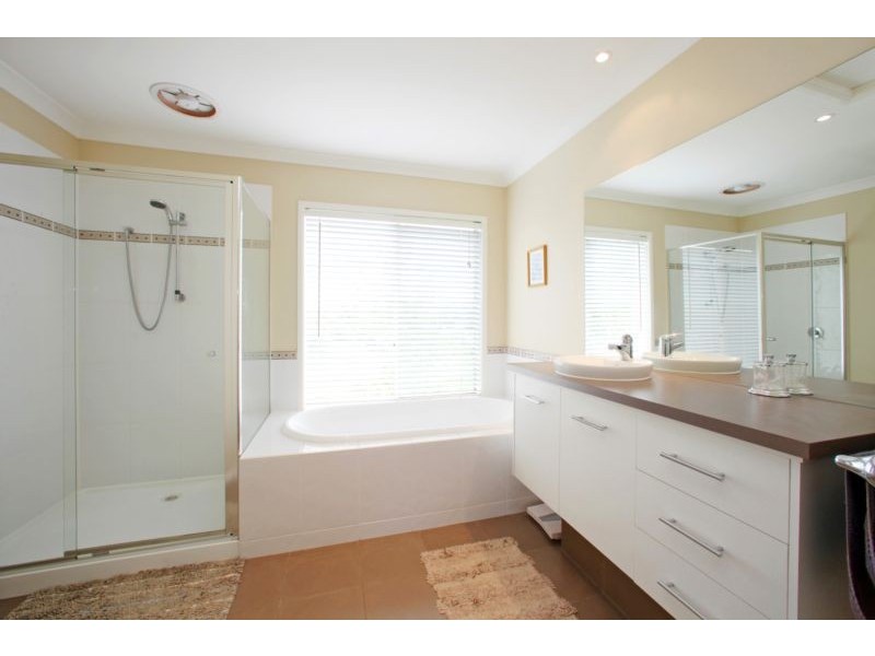 150 Blackwood Park Road, Rowville VIC 3178