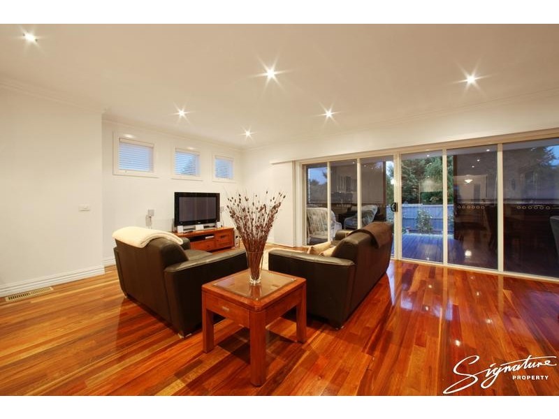 2 Clayden Rise, Lysterfield VIC 3156