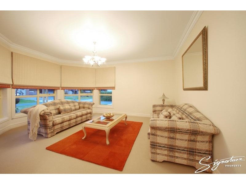 2 Clayden Rise, Lysterfield VIC 3156