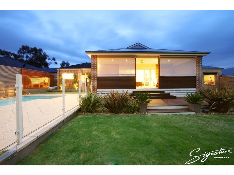 2 Clayden Rise, Lysterfield VIC 3156