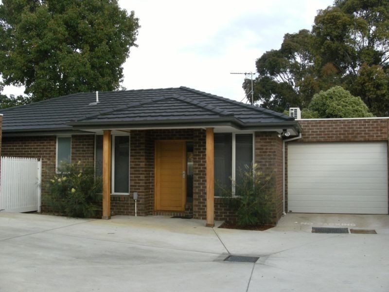 2/6 Renwick Road, Ferntree Gully VIC 3156