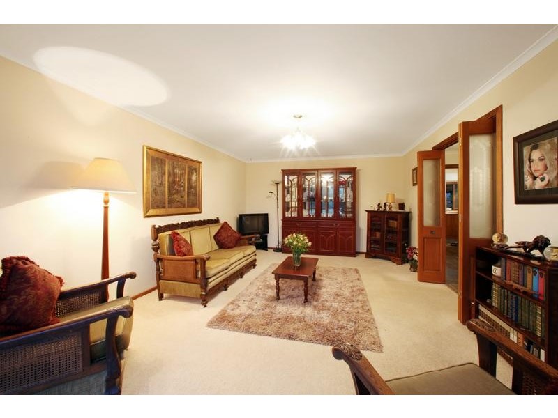 6 Major Crescent, Lysterfield VIC 3156