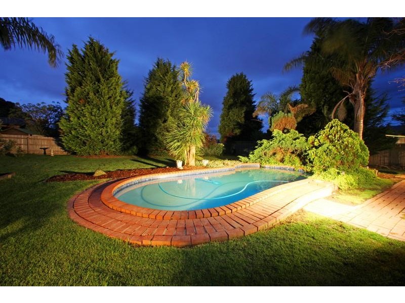 6 Major Crescent, Lysterfield VIC 3156