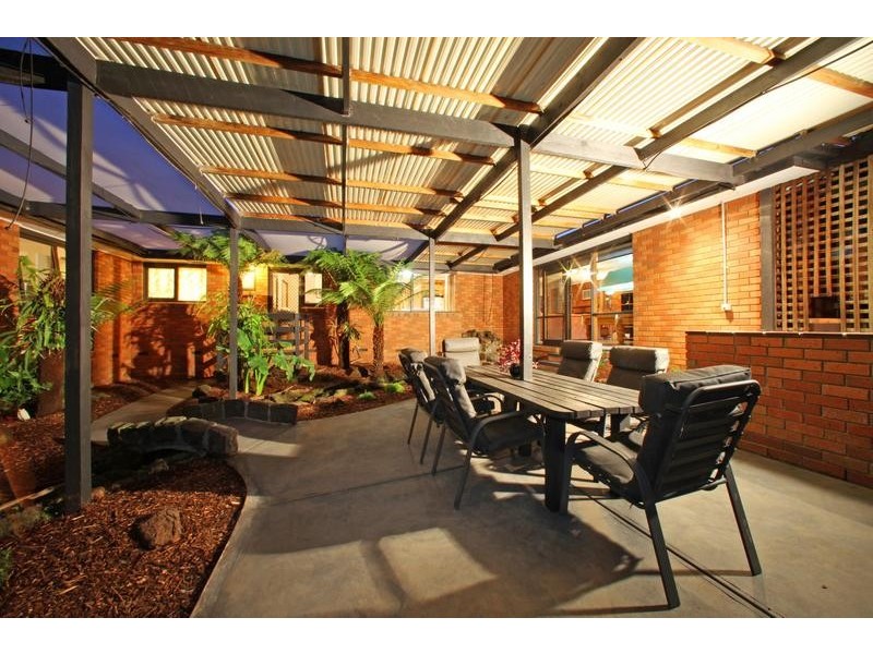 6 Major Crescent, Lysterfield VIC 3156