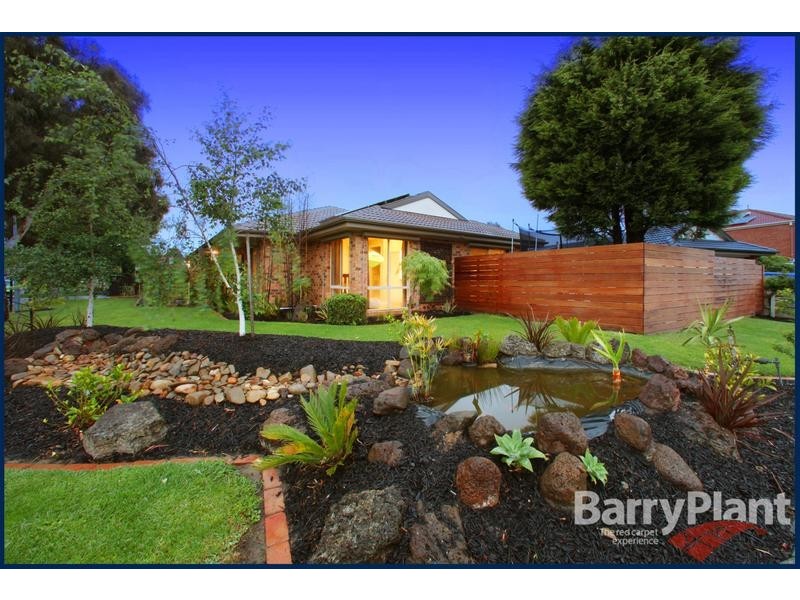 15 Bensam Close, Rowville VIC 3178