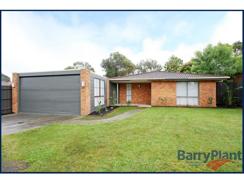 2 Tullaroop Court, Lysterfield VIC 3156