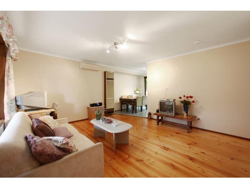 20 Spruce Drive, Rowville VIC 3178