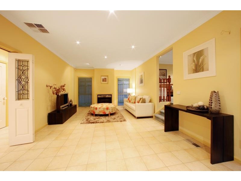 24 Oaktree Rise, Lysterfield VIC 3156