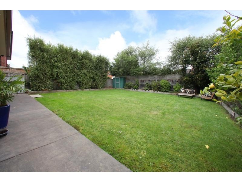 24 Oaktree Rise, Lysterfield VIC 3156