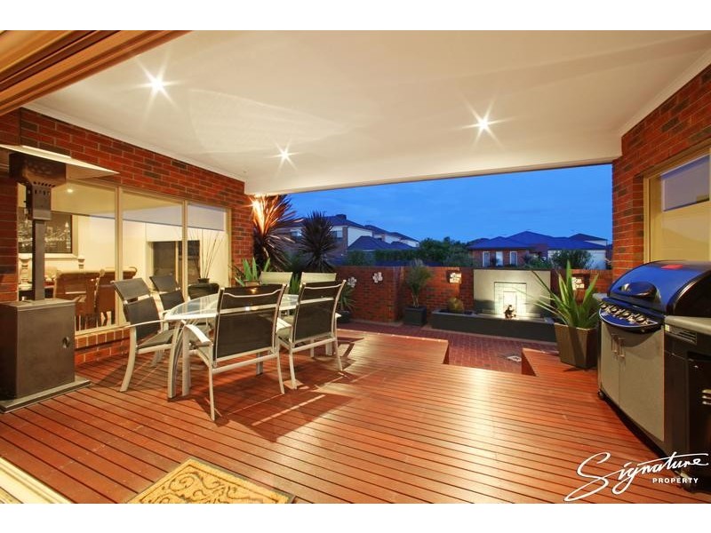 63 Jubilee Drive, Rowville VIC 3178