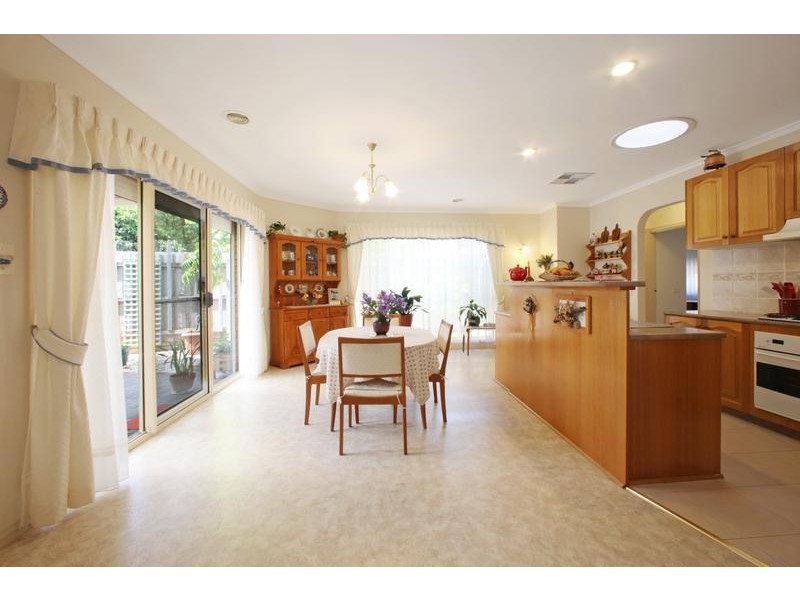 18 Natasha Close, Ferntree Gully VIC 3156