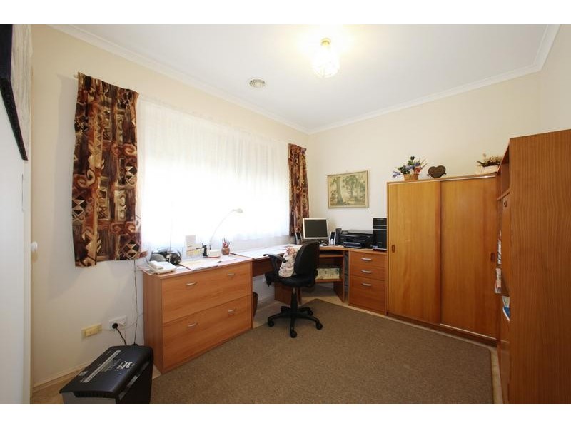 18 Natasha Close, Ferntree Gully VIC 3156
