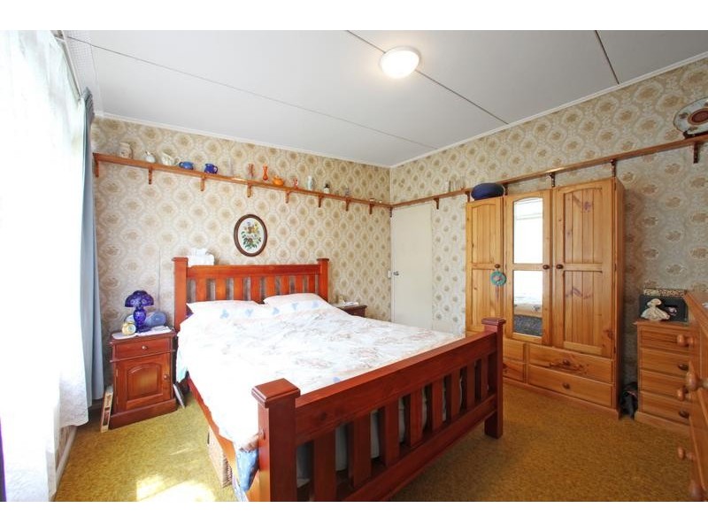 15 Verbena Avenue, The Basin VIC 3154