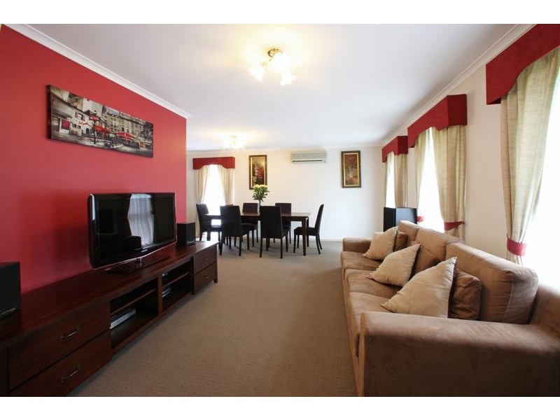 7 Saunders Close, Lysterfield VIC 3156