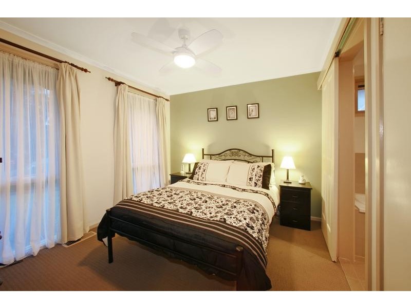 7 Saunders Close, Lysterfield VIC 3156