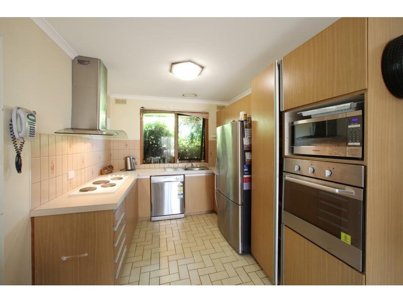 82 Taylors Lane, Rowville VIC 3178